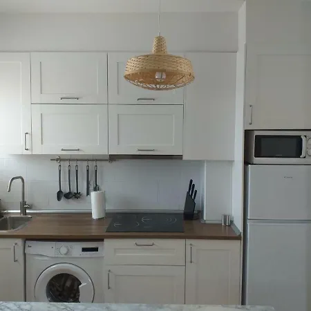Апартаменты Popcorn House *